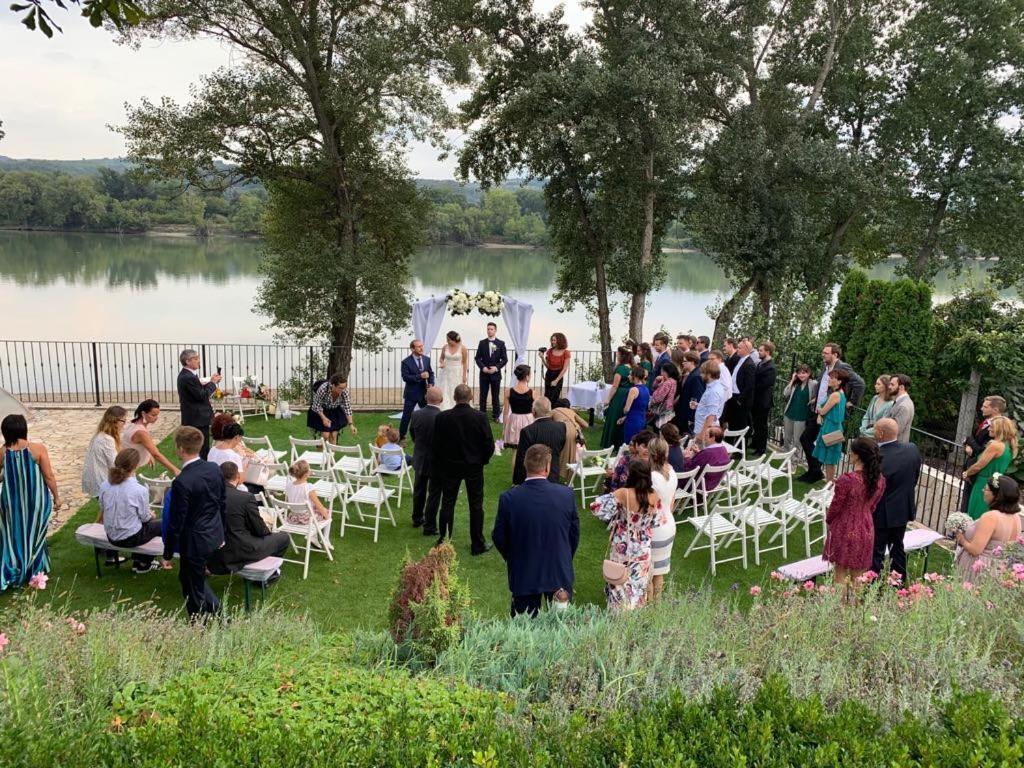 Mlyn Penzion & Wellness Radvaň nad Dunajom Exterior foto